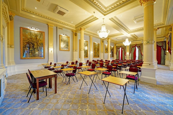 Foto van Exeter Rougemont voor zondag - Privilege King Room - HotelFacilitiesAndServices