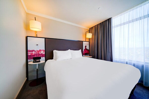 Foto van Holland House Hotel Privilege Room - Vakantiehuis in Cardiff - BedRoom