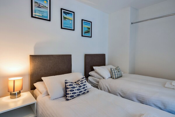 Foto van 19e-eeuws huisje vlakbij de haven van Brixham - Vakantiehuis in Brixham - BedRoom