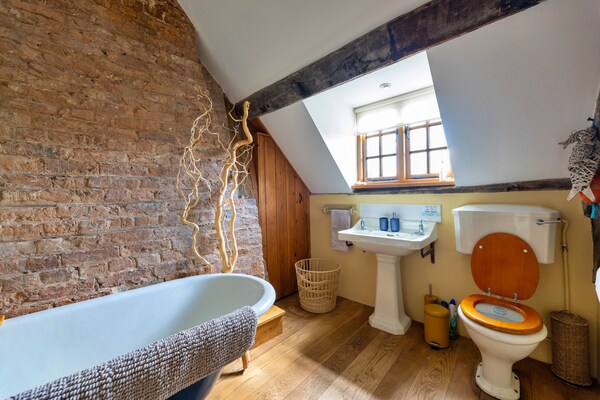 Foto van Premium Country Lodge met bubbelbad - Vakantiehuis in St Asaph - BathRoom
