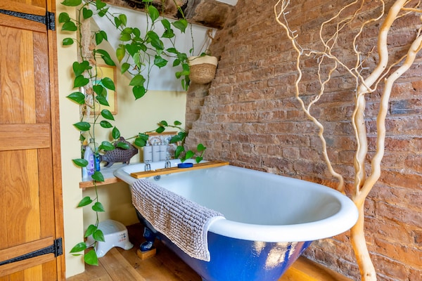 Foto van Premium Country Lodge met bubbelbad - Vakantiehuis in St Asaph - BathRoom