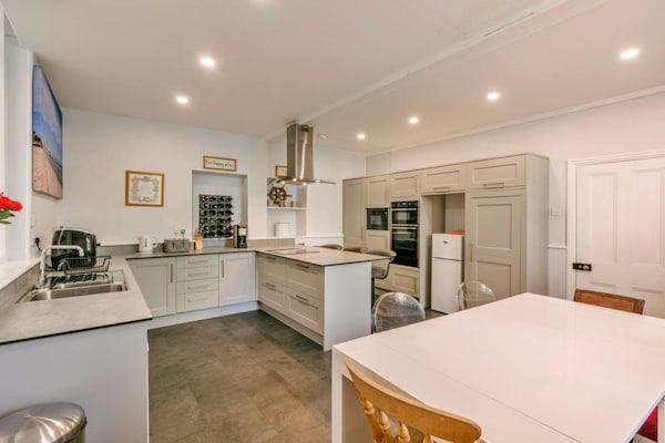 Foto van Premium Meadow Lodge in Errol - Vakantiehuis in Chulmleigh - Kitchen