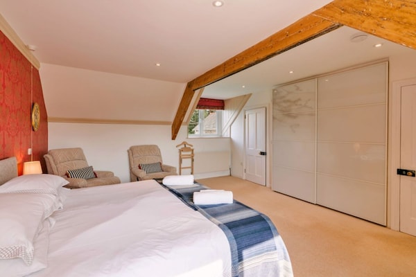 Foto van Premium Meadow Lodge in Errol - Vakantiehuis in Chulmleigh - BedRoom