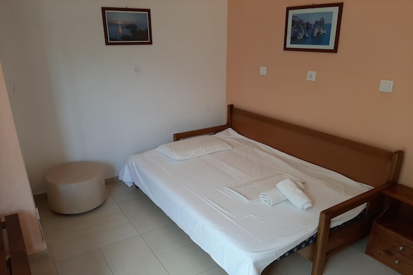 Foto van Appartement in Mpenitses met uitzicht op zee - Vakantiehuis in Mpenitses - LivingRoom