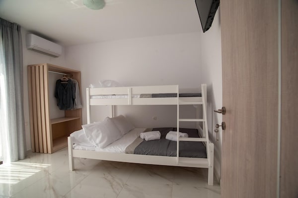 Foto van Privévilla met zwembad en terras - Vakantiehuis in Gouves - BedRoom