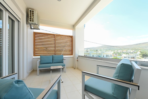 Foto van Privévilla met zwembad en zeezicht voor 6 personen - TerraceBalcony