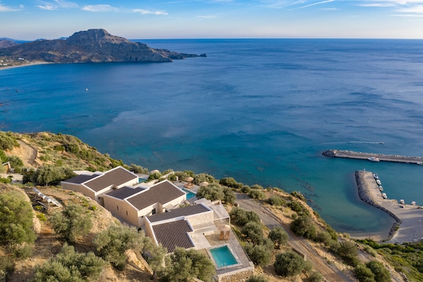 Foto van Villa in Plakias met zwembad en strand - Vakantiehuis in Plakias - Outdoor