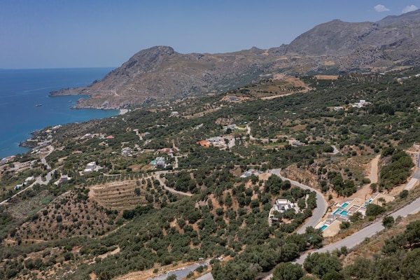 Foto van Villa in Plakias met Zwembad en Strand - Vakantiehuis in Plakias - Outdoor