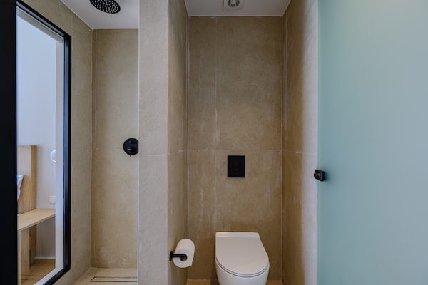 Foto van Villa in Plakias met Zwembad en Strandzicht - Vakantiehuis in Plakias - BathRoom