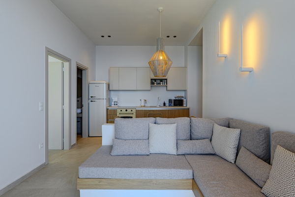 Foto van Villa in Plakias met Zwembad en Strand - Vakantiehuis in Plakias - LivingRoom