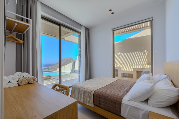 Foto van Villa in Plakias met Zwembad en Uitzicht - Vakantiehuis in Plakias - BedRoom