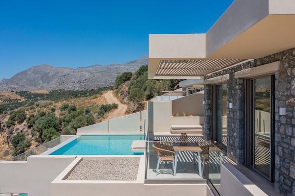Foto van Villa in Plakias met Zwembad en Zeezicht - Vakantiehuis in Plakias - Outdoor