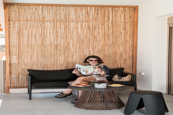 Foto van Premium Seaview Suite with Heated Pool and Private Parking - Untagged