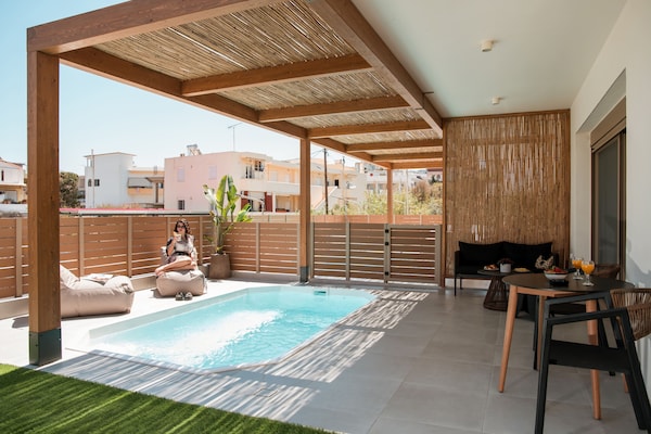 Foto van Premium Seaview Suite with Heated Pool and Private Parking - Untagged