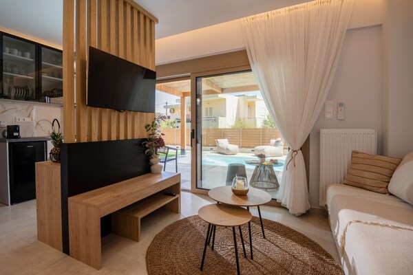 Foto van Premium Seaview Suite with Heated Pool and Private Parking - Untagged