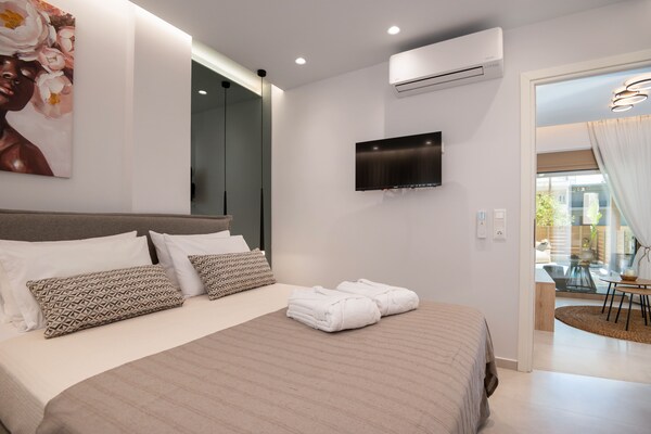 Foto van Premium Seaview Suite with Heated Pool and Private Parking - Untagged