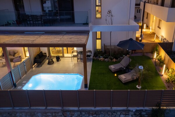 Foto van Premium Seaview Suite with Heated Pool and Private Parking - Untagged
