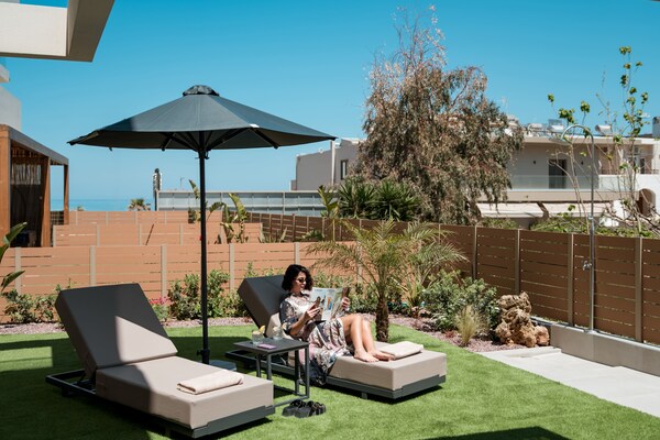Foto van Premium Seaview Suite with Heated Pool and Private Parking - Untagged