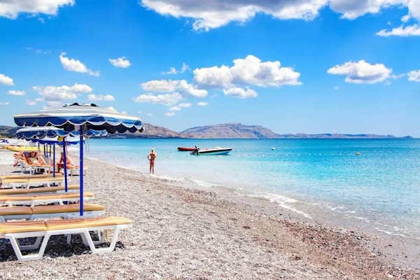 Foto van Privé villa-vakantie op Rhodes voor 8 - Vakantiehuis in South Rhodes - AreaSummer5KM