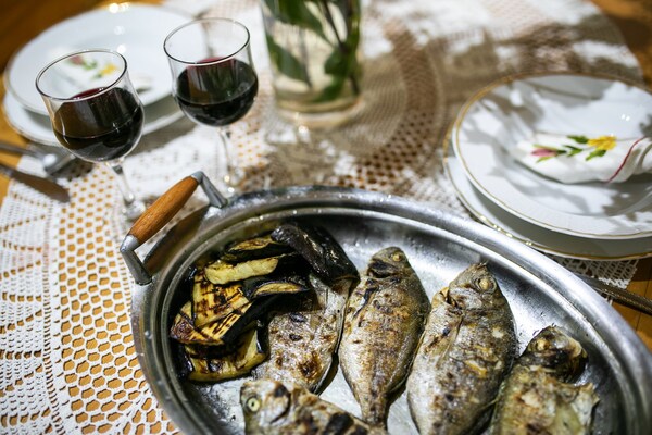 Foto van Stone House Harmony - One Bedroom Apartment with Patio and Garden View ( 1 ) - Indoor