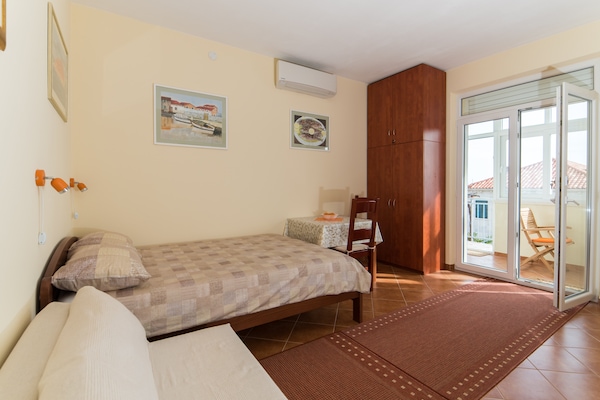 Foto van Pulastar - Studio Apartment with Terrace - Vakantiehuis in Dubrovnik - BedRoom