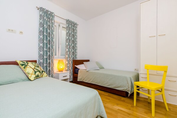 Foto van Private Garden Apartment Dubrovnik - Two-Bedroom Apartment with Garden and Terrace - BedRoom