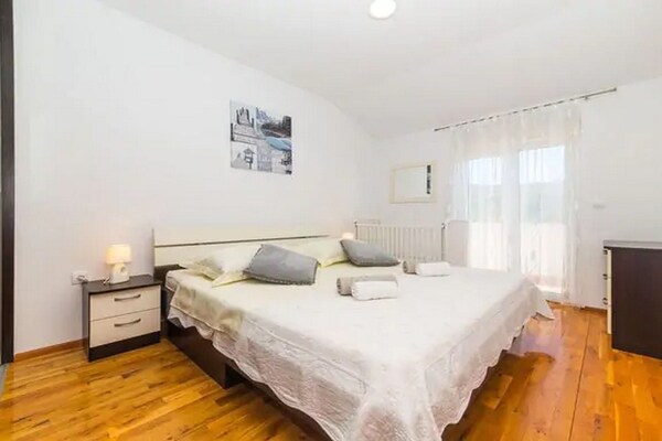 Foto van Three Bedroom Villa - Vakantiehuis in Trogir - BedRoom