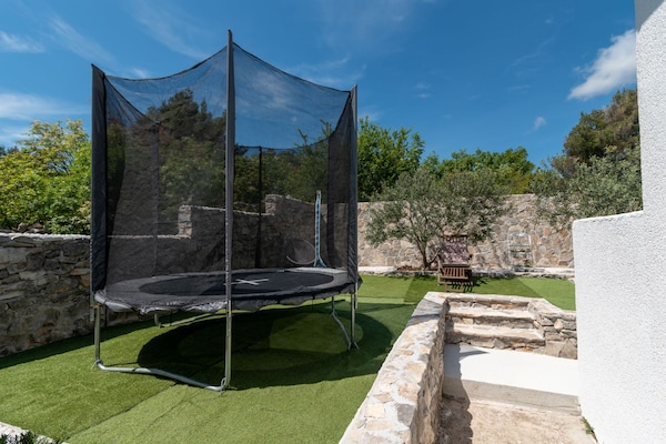 Foto van Three Bedroom Villa - Vakantiehuis in Trogir - View