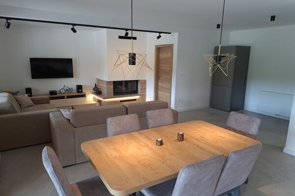 Foto van Three Bedroom Holiday Home - Vakantiehuis in Sinj - LivingRoom