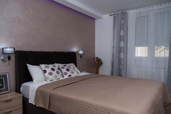 Foto van Triple Room With Private Bathroom (A3) - Vakantiehuis in Daruvar - BedRoom