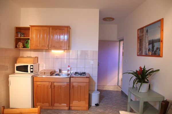 Foto van 1 Bedroom Apartment - Vakantiehuis in Srima - Kitchen