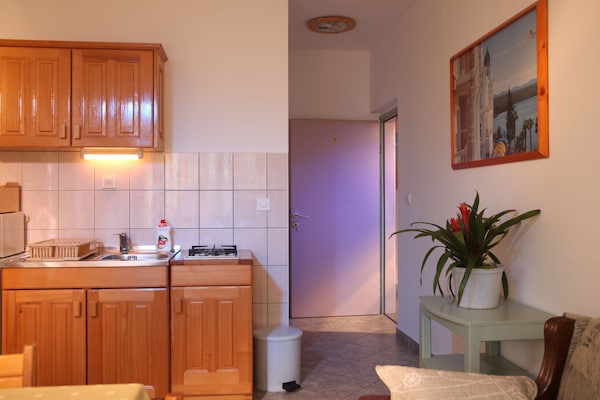 Foto van 1 Bedroom Apartment - Vakantiehuis in Srima - Kitchen