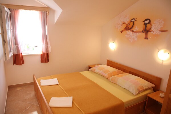 Foto van 1 Bedroom Apartment - Vakantiehuis in Srima - BedRoom