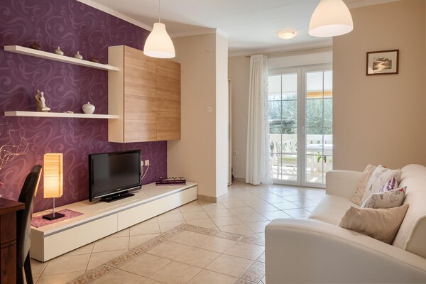 Foto van Appartement in Porec bij zee en stranden - Vakantiehuis in Porec - LivingRoom