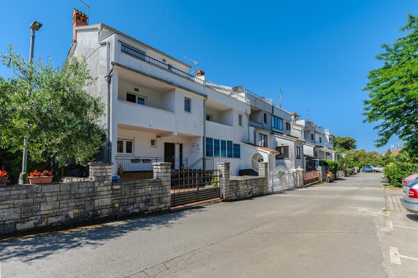 Foto van Appartement in Poreč bij rotsstrand - Vakantiehuis in Porec - AreaSummer1KM