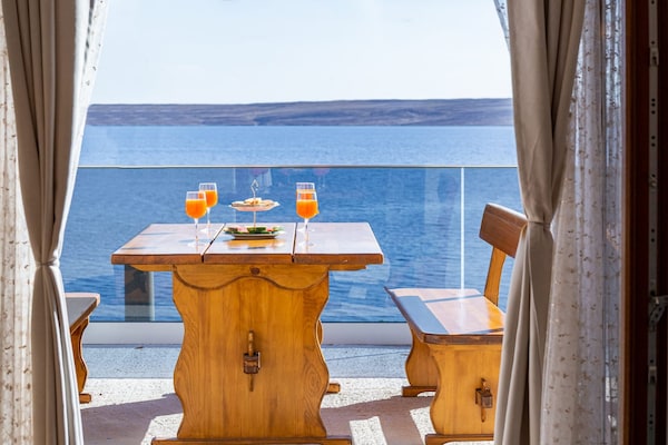 Foto van Smaakvol ontworpen appartement in Karlobag - Vakantiehuis in Karlobag - TerraceBalcony