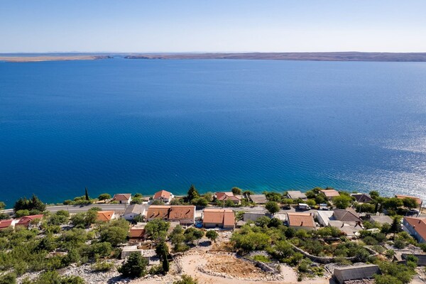 Foto van Smaakvol ontworpen appartement in Karlobag - Vakantiehuis in Karlobag - AreaSummer20KM