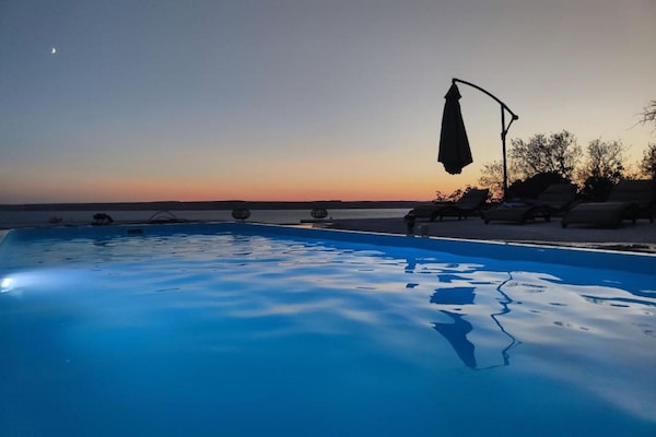 Foto van Smaakvol ontworpen appartement in Karlobag - Vakantiehuis in Karlobag - PoolOfHouse