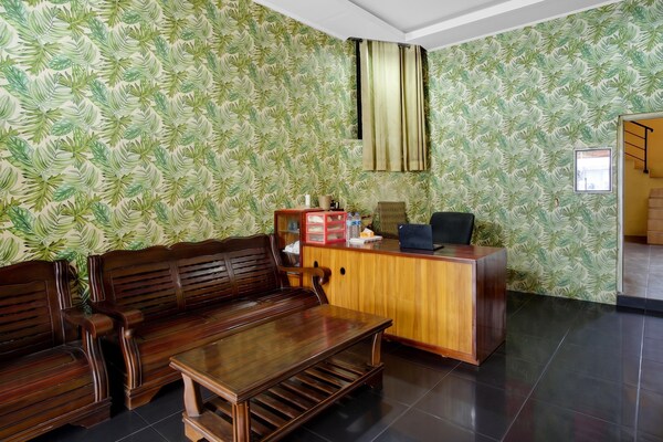 Foto van Rama Shinta Gezellige Standaard Tweepersoonskamer - Vakantiehuis in Bandar Lampung - HallReception