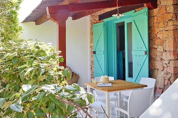 Foto van 2-kamerappartement in de Residence Lu Nibareddu - Vakantiehuis in Loiri - TerraceBalcony