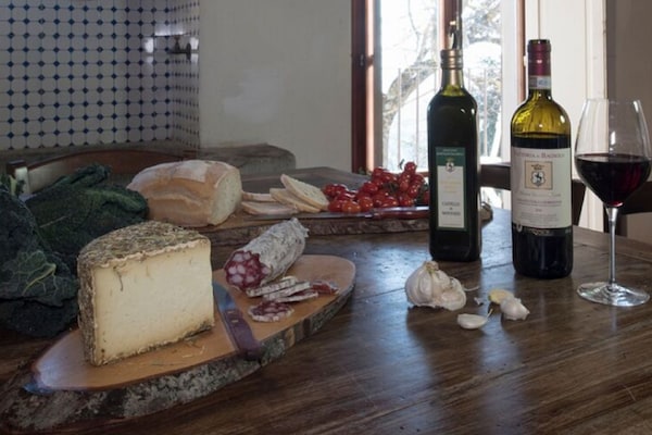 Foto van Appartement in Pergine Valdarno met Zwembad - Vakantiehuis in Pergine Valdarno - Ambiance