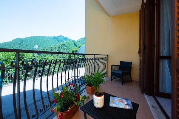 Foto van Appartement in Tramonti nabij de kust van Amalfi - Vakantiehuis in  - Untagged