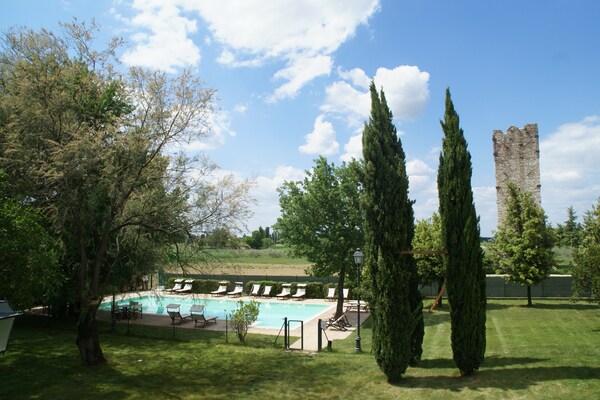 Foto van Appartement in Umbrië met Zwembad & BBQ - Vakantiehuis in Spello - GardenSummer