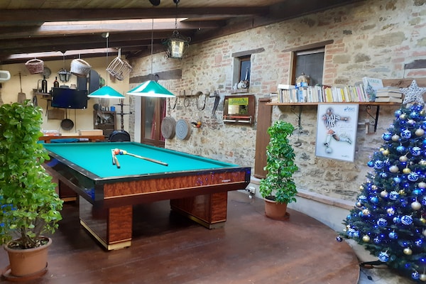 Foto van Boerderij bij het Trasimeense Meer met Zwembad - Vakantiehuis in Castiglione del Lago - RecreationRoom