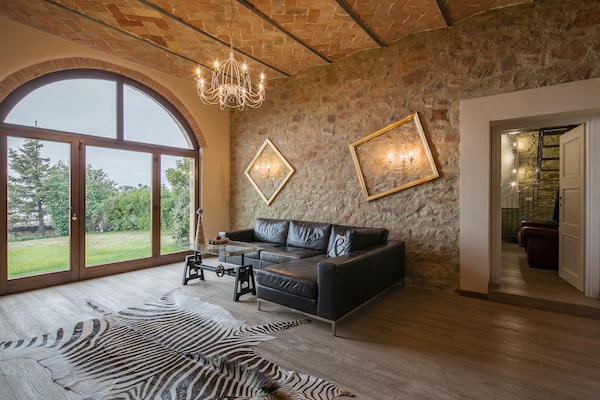 Foto van Villa in Cortona met privézwembad - Vakantiehuis in Magione - LivingRoom