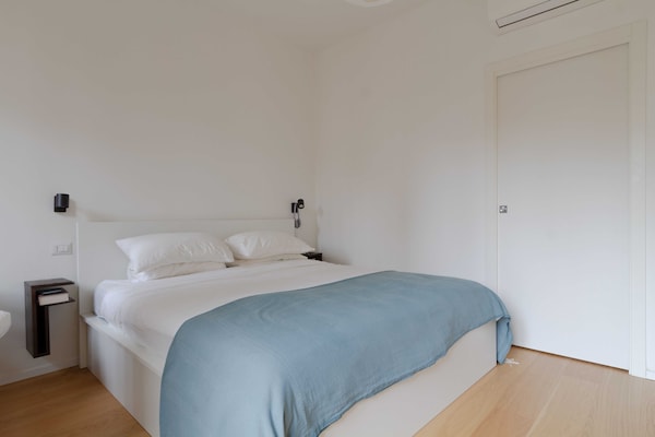 Foto van 1-slaapkamer/4-persoons appartement vlakbij het centraal station - Untagged