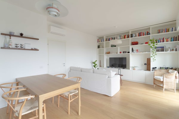 Foto van 1-slaapkamer/4-persoons appartement vlakbij het centraal station - Untagged