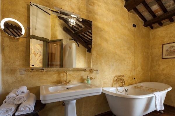 Foto van Torre Ottoniana Comfortabele vakantiewoning - Vakantiehuis in Cervignano del Friuli - Untagged