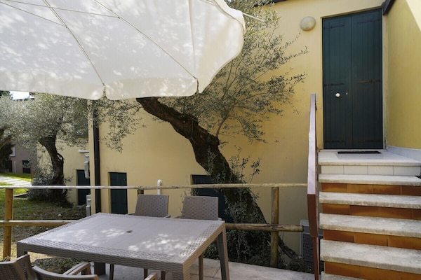 Foto van Pratone Trilo Appartement met terras - Vakantiehuis in Garda - Untagged