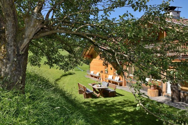 Foto van Rainer in de agrarische gemeenschap - Vakantiehuis in Steinhaus Ahrntal Südtirol - ExteriorSummer